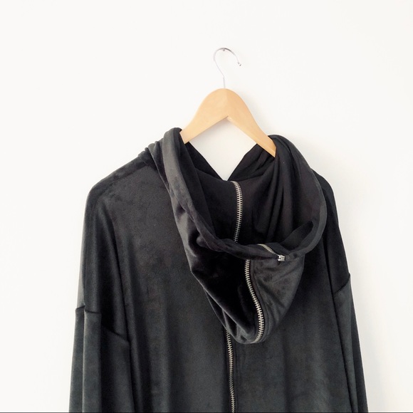 ASOS x Laquan Smith Black Velvet Zipper Tracksuit - Picture 7 of 10